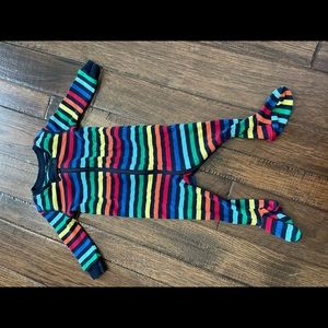 Primary 3-6 mo rainbow stripe sleeper
